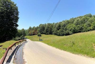 Teren de 1945 mp, în Central