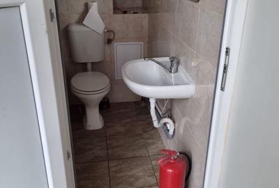 Spațiu comercial, de 26 mp, în Central