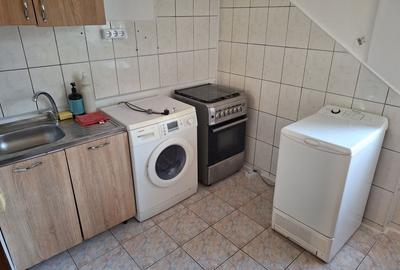 Garsonieră decomandată în Nicolina