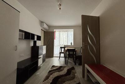 Apartament cu 3 camere semidecomandat în Dacia - 5