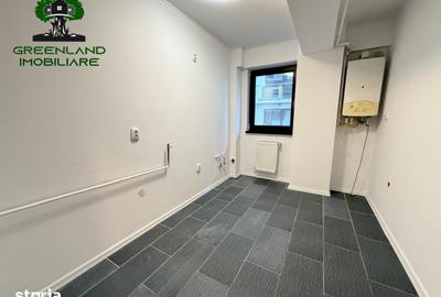 Apartament cu 2 camere decomandat în Podul de Fier