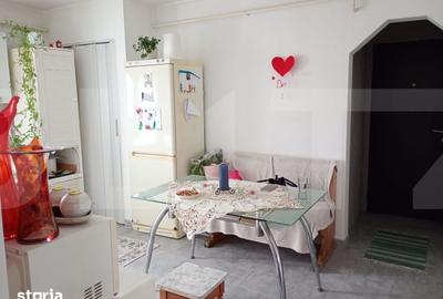 Apartament cu 2 camere semidecomandat în Simeria - 1