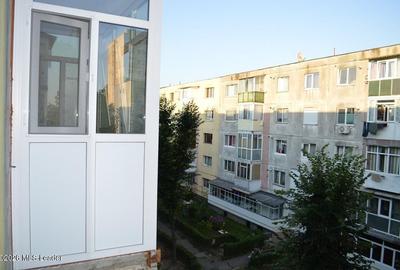 Apartament cu 2 camere decomandat în Găvana 2 - 13