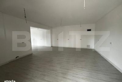 Spațiu comercial, de 90 mp, în Central - 3
