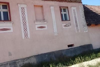 Casă cu 4 camere cu Teren 65 Mp în Vurpăr