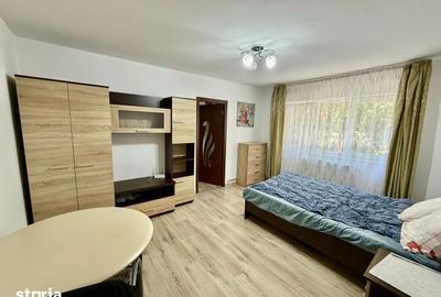 Apartament cu 2 camere nedecomandat în 22 Decembrie 1989