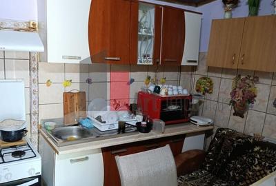 Casă individuală cu 2 camere cu Canalizare în Central - 8