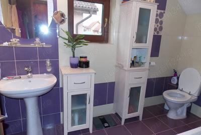 Casă cu 5 camere cu Teren 380 Mp în Central - 4