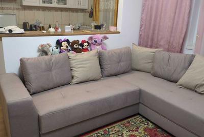 Apartament cu 2 camere semidecomandat în Piața Centrală
