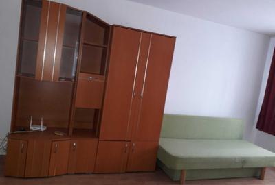 Garsonieră decomandată în Vasile Aaron - 3