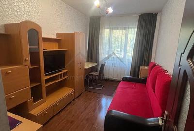 Apartament cu 2 camere decomandat în Filiași