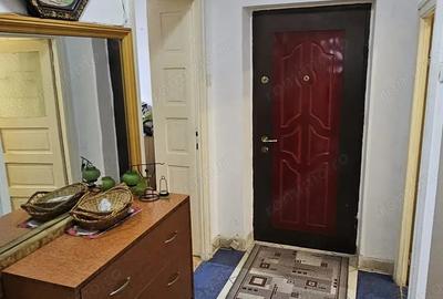Apartament cu 2 camere decomandat în Luncă