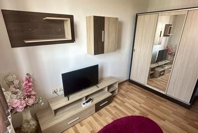 Garsonieră decomandată în Gării