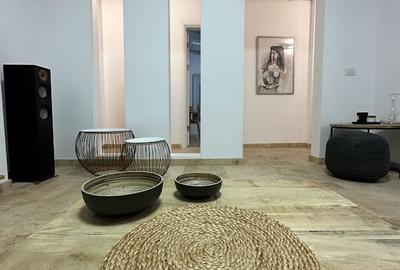 Apartament cu 3 camere în Ultracentral