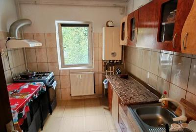 Apartament cu 2 camere decomandat în Central - 2