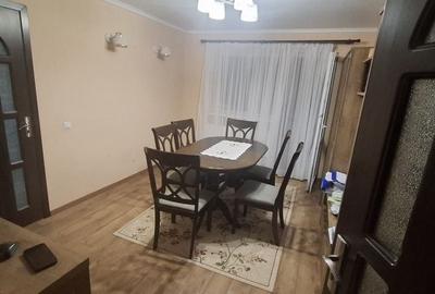 Apartament cu 3 camere decomandat în Central - 3