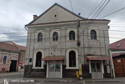 Spațiu comercial, de 322 mp, în Reghin - 1