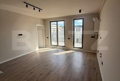 Apartament cu 2 camere semidecomandat în Florești