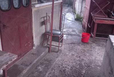 Casă cu 4 camere cu Teren 400 Mp în Central