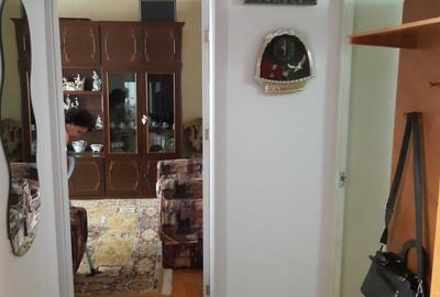 Apartament cu 4 camere decomandat în Central - 3