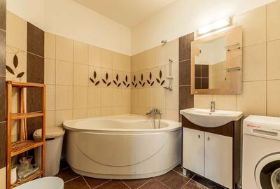 Apartament cu 2 camere nedecomandat în Central