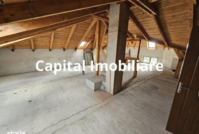 Casă cu 4 camere în Roman