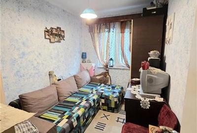 Apartament cu 3 camere semidecomandat în Groapa - 16