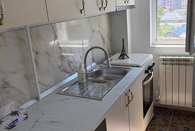 Apartament cu 2 camere decomandat în Central - 1