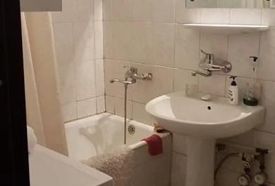 Garsonieră decomandată în Buziașului