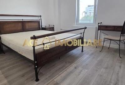 Apartament cu 3 camere semidecomandat, mobilat în Berceni