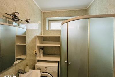 Apartament cu 3 camere decomandat în Țiglari