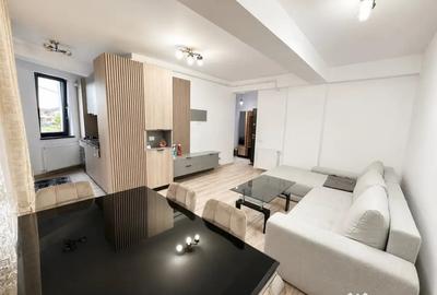 Apartament cu 2 camere decomandat în Palazu Mare