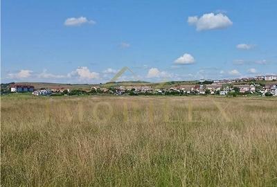 Teren de 4300 mp, în Apahida