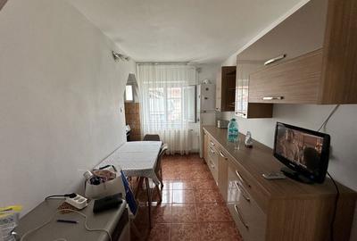 Apartament cu 3 camere decomandat în Central - 5