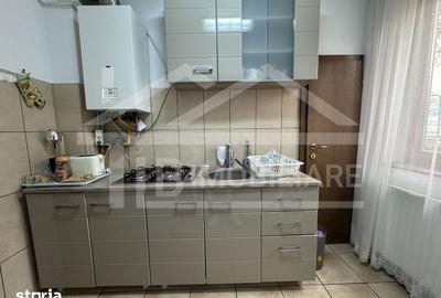 Apartament cu 2 camere decomandat în Cornișa
