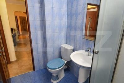 Apartament cu 3 camere decomandat în Central