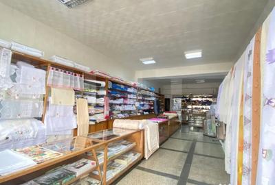 Spațiu comercial, de 60 mp, în Central - 2