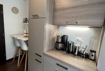 Apartament cu 3 camere semidecomandat, mobilat în Podu Roș - 7