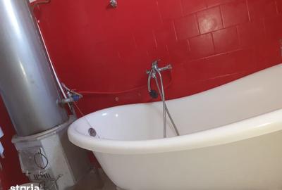 Casă cu 9 camere cu Teren 1800 Mp în Buteni - 15