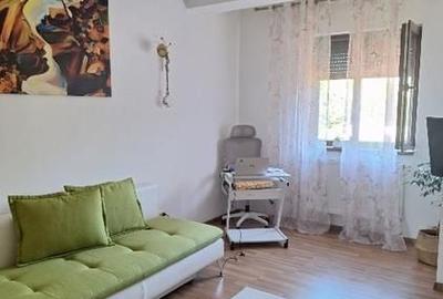 Apartament cu 2 camere decomandat, mobilat în Crângași