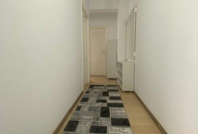 Apartament cu 3 camere decomandat în Central - 11
