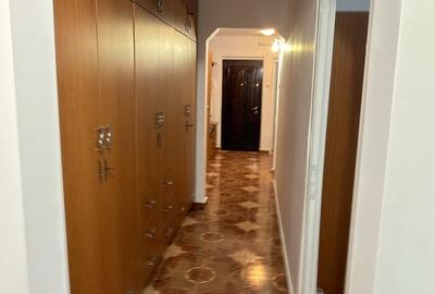 Apartament cu 3 camere decomandat în Orizont - 6