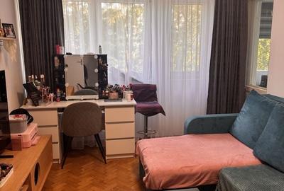 Apartament cu 2 camere semidecomandat în Gorjului