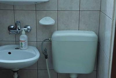 Apartament cu 3 camere decomandat în Lotus