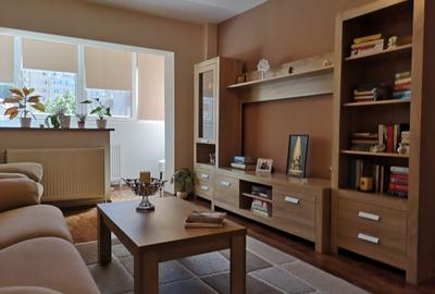 Apartament cu 3 camere decomandat, mobilat în Răcădău - 4