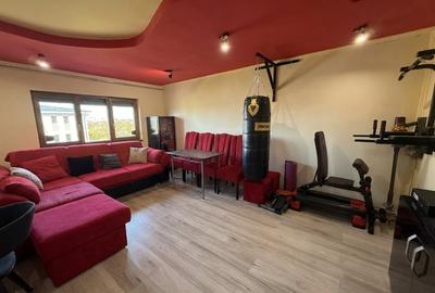 Apartament cu 2 camere, mobilat în Lipovei