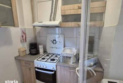 Garsonieră semidecomandată în Titan