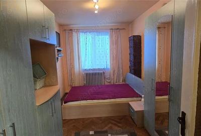 Apartament cu 3 camere decomandat în Calea Moldovei - 3