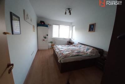Apartament cu 2 camere semidecomandat, mobilat în Ghiroda - 1