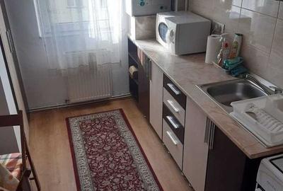 Apartament cu 2 camere decomandat în Ștrand
